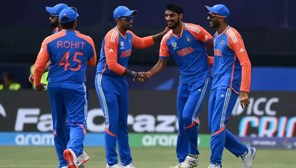 Dinesh Karthik Highlights Concerns Over India’s Bowling Unit